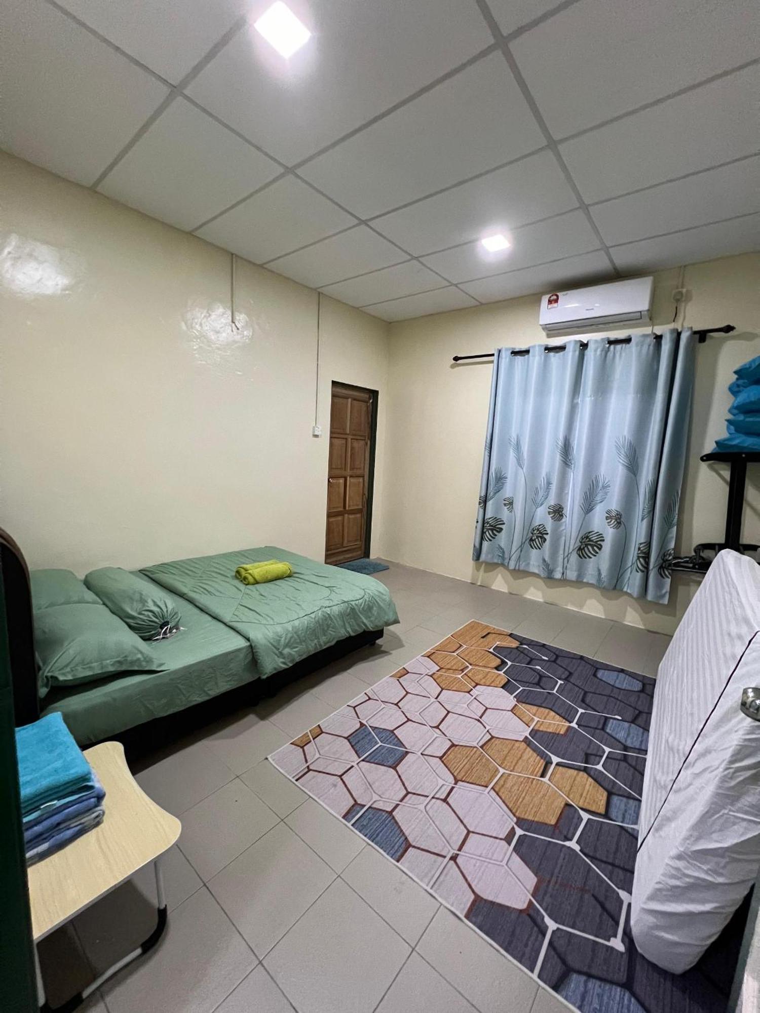 Mukut Coral Chalet Kampong Mukut Dış mekan fotoğraf